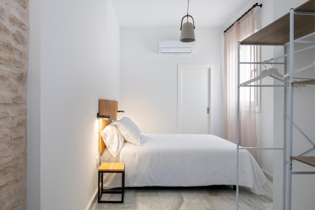 Magno Apartments San Gil - Shared Jacuzzi Sevilla Bagian luar foto