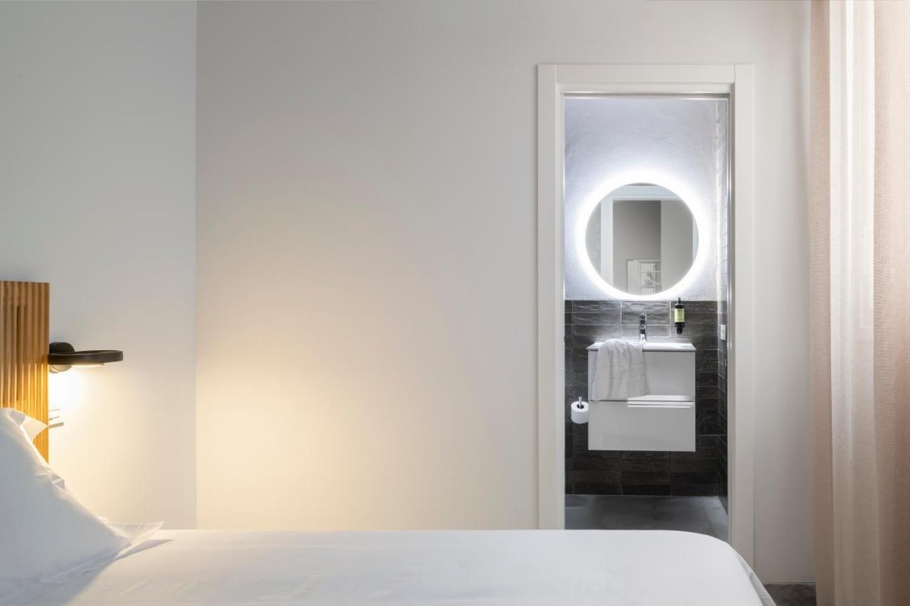 Magno Apartments San Gil - Shared Jacuzzi Sevilla Bagian luar foto